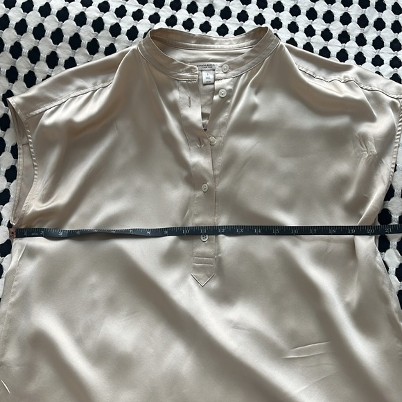 Banana Republic Resort Silk “Serenade” Blouse - Picture 13 of 14